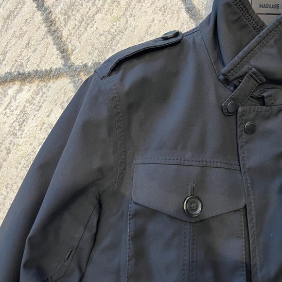 paid $1500 for this GLAB winter men's coat. perfect condition size large. - Picture 5 of 5